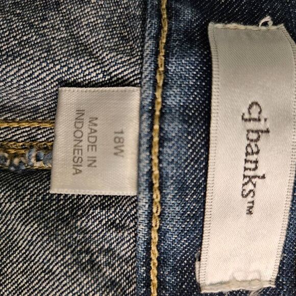 C.J Banks cotton denim skirt. Size 18W. - Picture 3 of 5